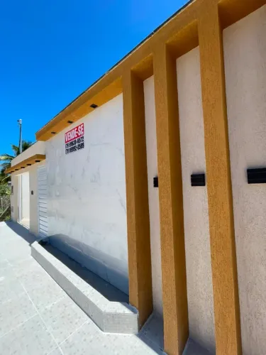 Casa 3/4 com Suíte Privativa no Mosqueiro, em Rua Pública e Escriturada!