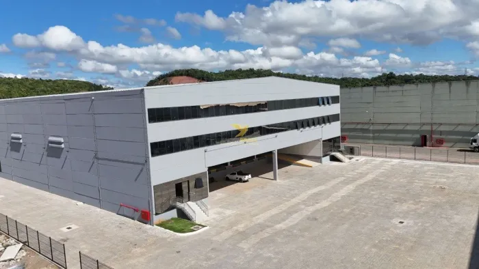 Galpão Logístico para Locação com 8.100m² | 6 Docas | Itajaí- SC