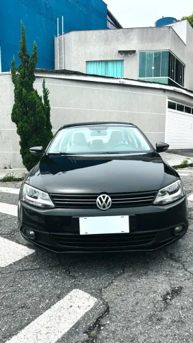 Volkswagen Jetta Comfortline 2.0 T.flex 8V 4P Tipt. 2013