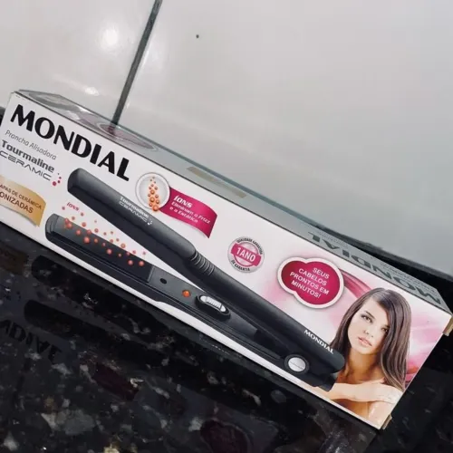 Vendo uma prancha de cabelo