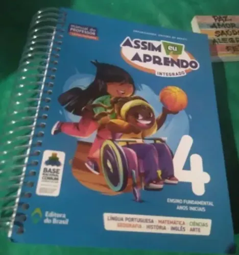 Livro novo para o 4 ano 
