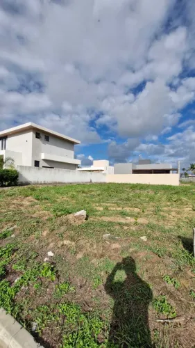 LOTE NO CONDOMÍNIO QUINTAS DA BARRA [57557]