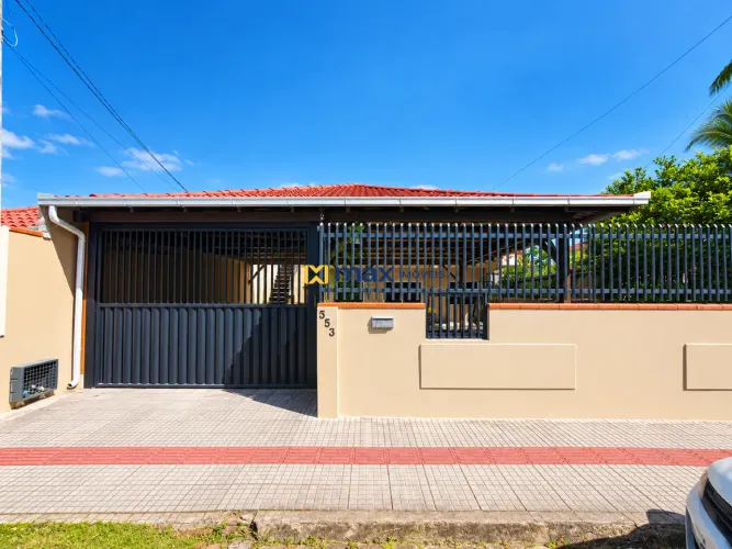 Aluguel: Casa 4 Dormitórios, Bairro Gravatá Navegantes, 103m²(privativos)