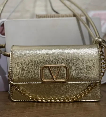 Bolsa dourada 