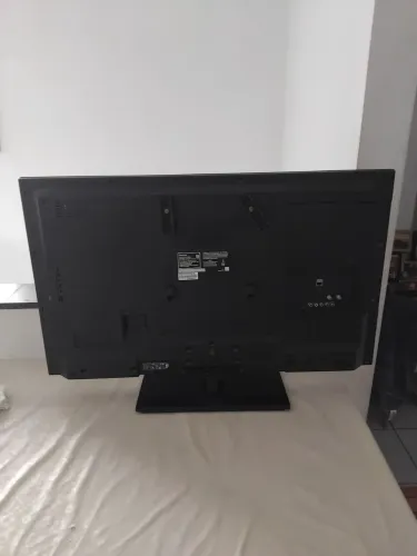 TV Panasonic 39 polegadas usada modelo: TC-L39EL6B