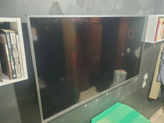 TV PHILCO 55' 4K (com defeito)