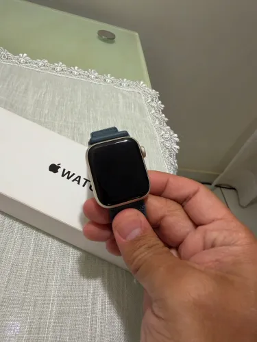 Apple Watch SE2 40mm starlight 