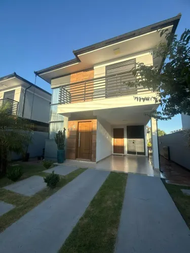 Casa de 4 dormitórios à venda no Ribeirão da Ilha