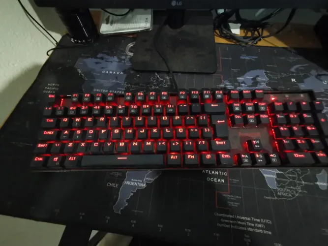 TECLADO GAMER REDRAGON