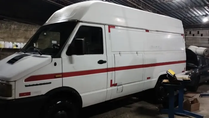 Iveco Daily 40.1 16v3 2.8 130cv Diesel Mec. 1998