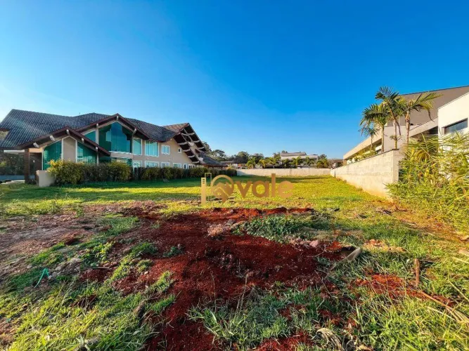 Terreno à venda, 1200 m² - Condomínio Chácara Serimbura - SJCampos/SP