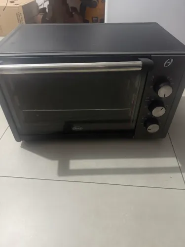 Forno elétrico Oster 30L usado