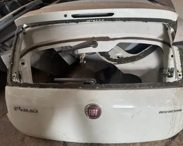 TAMPA TRASEIRA PALIO BBB
