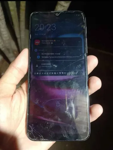 Motorola G30