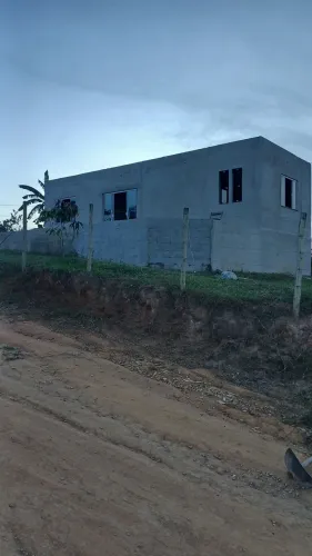 Casa em cantagalo rio das ostras