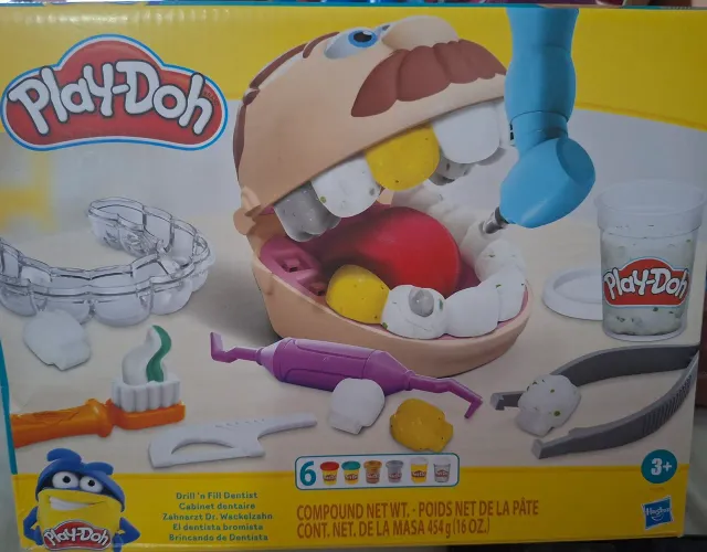 Play-Doh NOVO Brincando de Dentista (Tamanho Grande - 