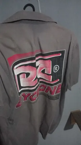 Camisa da Cyclone social original 150,00 