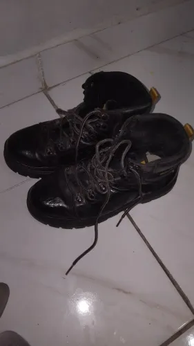 Botas