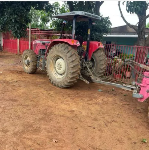 Vendo ou troco trator Massey Ferguson 4275 