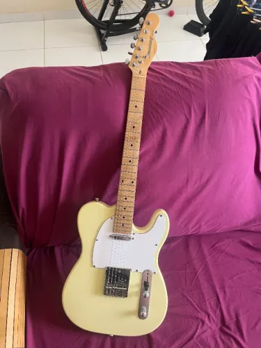 Guitarra Telecaster Strinberg 6 cordas