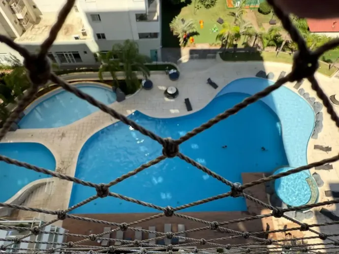 Vendo um Apartamento no Condomínio Reserva Do Bosque