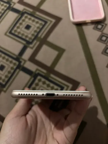 iPhone 8 Plus 64 GB