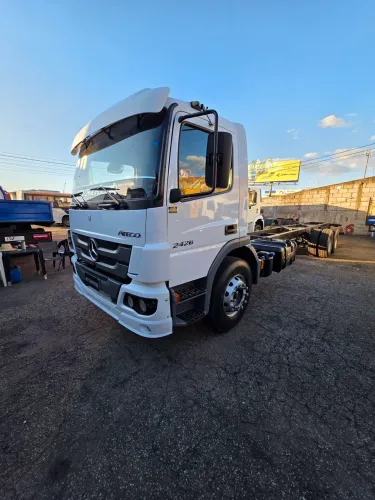 MB ATEGO 2426 COMPLETO CHASSI DE 10.5M 19/20