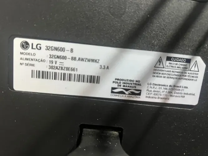 Monitor Gamer LG UltraGear 32" QHD (2K) - 165Hz - 1ms - Perfeito Estado