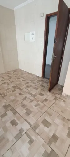 Sala Living para Venda em São Vicente, Centro, 1 banheiro, 1 vaga