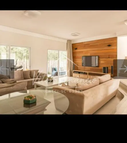 CASA ALTO PADRÃO EM CASABLANCA RESIDENCE CLUB | Cacupé | Florianópolis