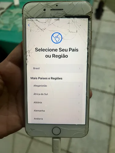 Vendo iphone plus para conserto
