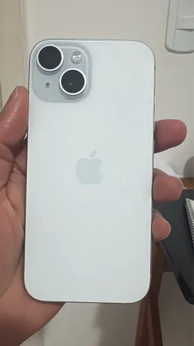 iPhone 15 256g semi novo