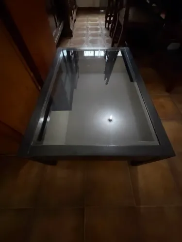 Mesa de Centro Expositora com Vidro Tok Stok Armazém