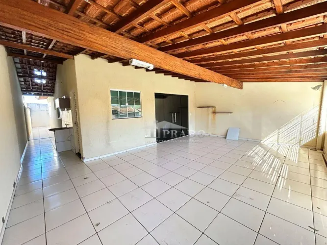 Casa com 3 dormitórios para alugar, 130 m² por R$ 1.150,00/mês - Jamil Sacca - Ibiporã/PR