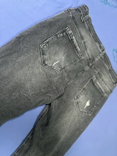 Calça Jeans preta