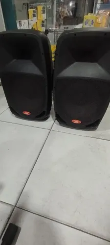 Caixa ativa e passiva Donner de 15 polegadas de 300w RMS 