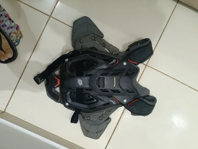 Colete motocross trilha Troy Lee usado