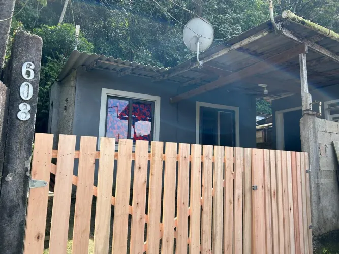 Vendo casa Jardim Janaina (Biguaçu