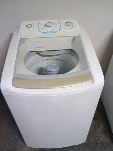 Máquina de lavar roupa Electrolux 10 kg funcionando perfeitamente todas as funções ok