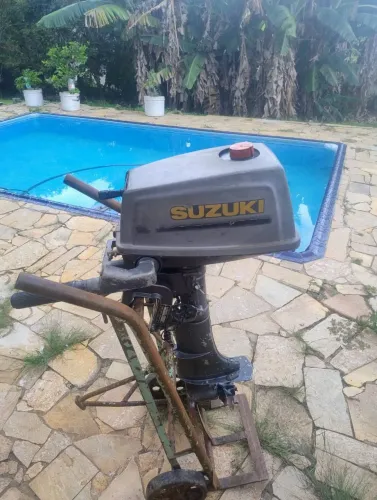 Motor de popa Suzuki 4hp