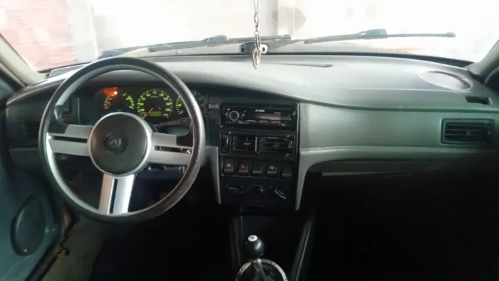 Volkswagen Santana GLI / GL/ Sport 1.8/ 2.0 (álcool) 1994