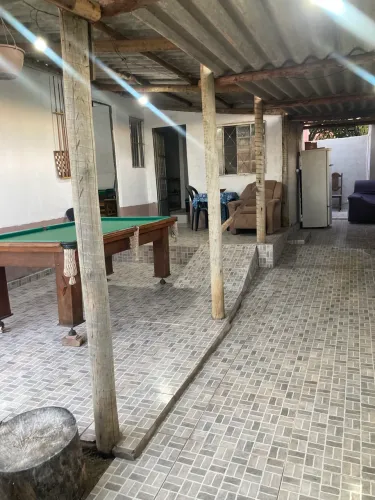 Casa com piscina bicas na diária fim-de-semana