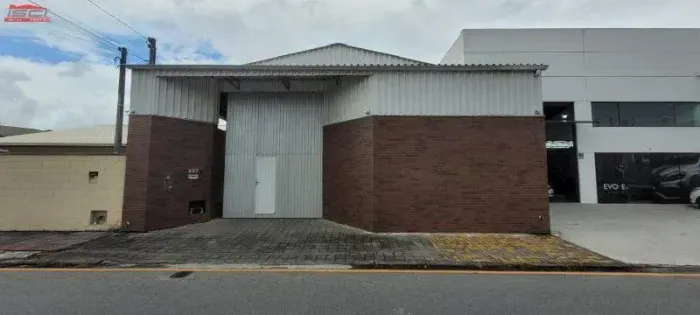 Galpão à venda, 3 quartos, 1 vaga, Jardim Eldorado - Palhoça/SC