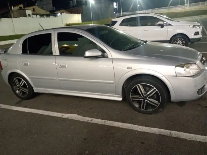 Chevrolet Astra 2.0 8V/ CD 2.0 8V Hatchback 5P MEC 2003
