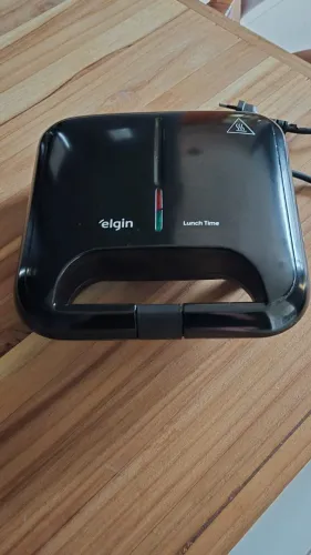 Sanduicheira Lunch Time Elgin 800W - 220V