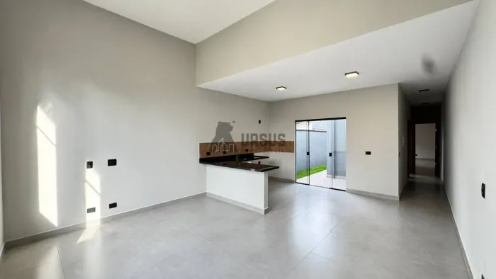 Casa à Venda no Jardim Continental em Taubaté | 2 Dormitórios, 1 Suíte e 2 Vagas