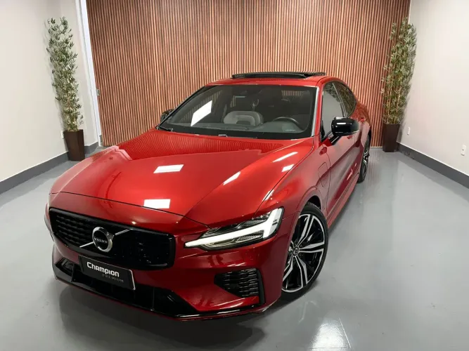 Volvo S60 T-8 R-design 2.0 407cv 4P Híbrido 2020