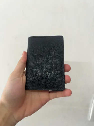 Porta cartões de couro Louis Vuitton preto