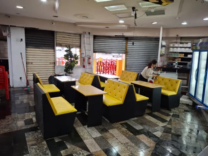 Passo o ponto comercial , aceito propostas...