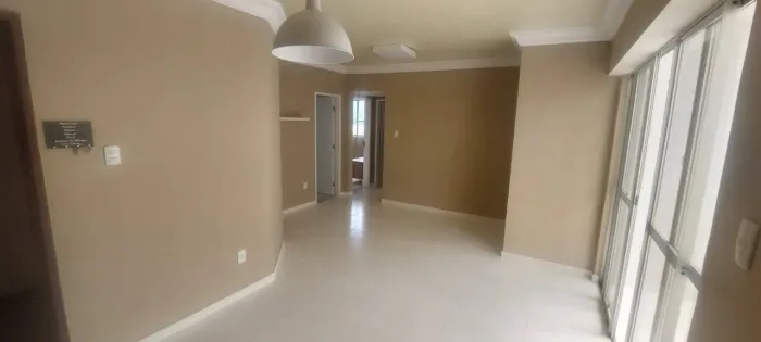 VENDO OU ALUGO COSTA AZUL 2 QUARTOS COM DEPENDÊNCIA COMPLETA